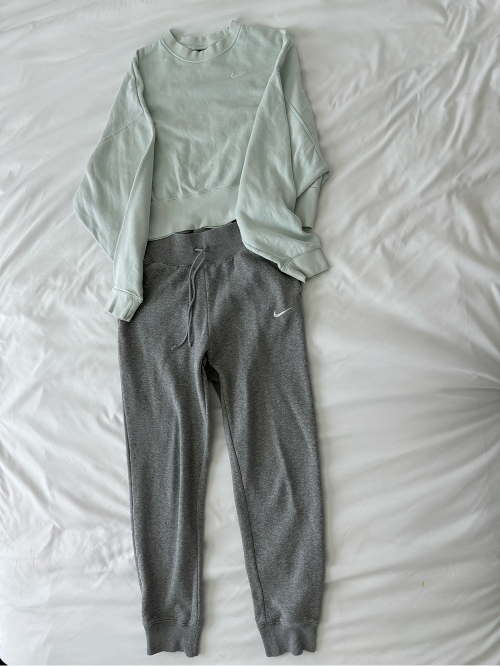 Nike Mint Green Crewneck Sweatshirt